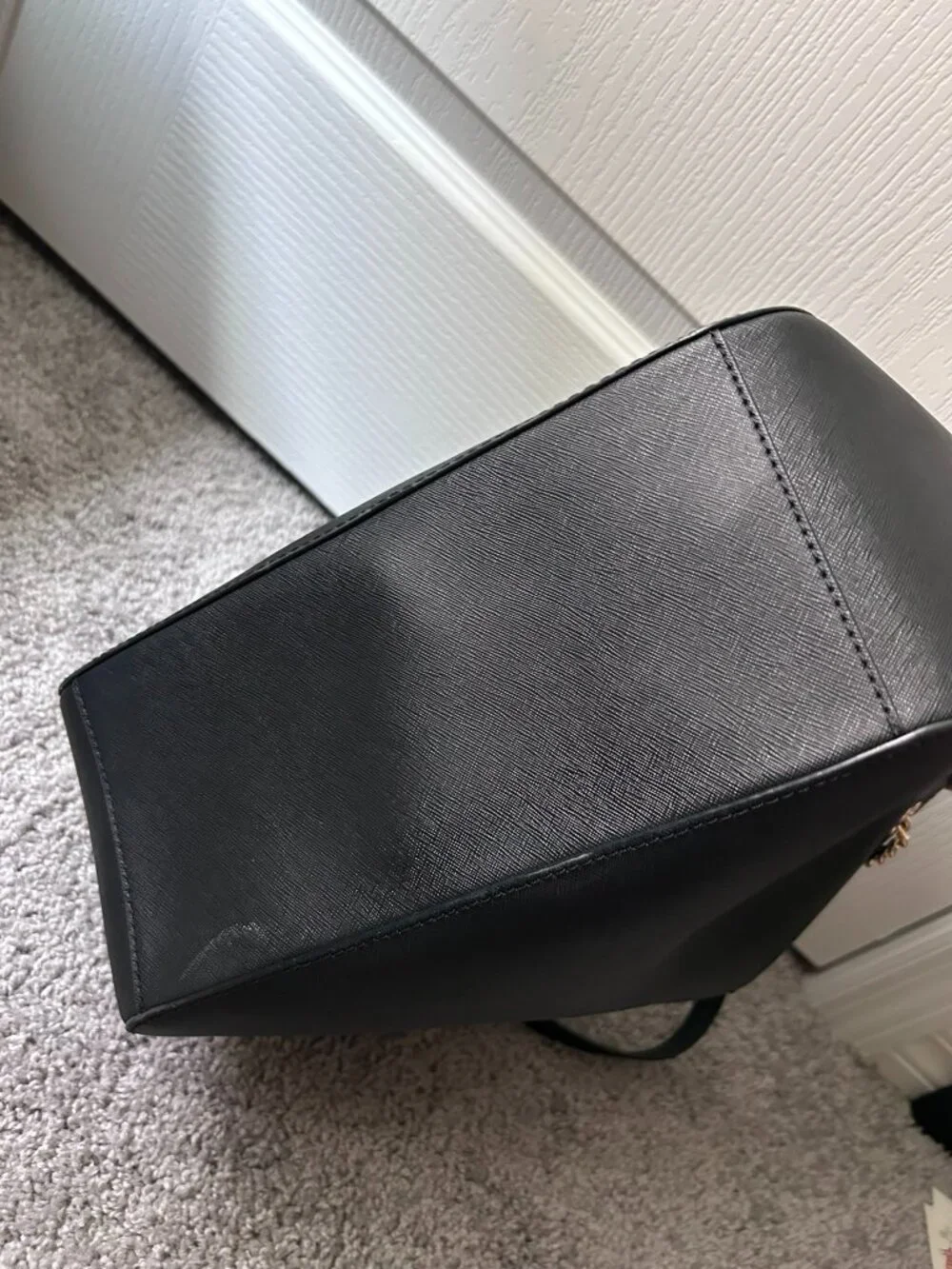Michael Kors Jet Set Large Saffiano Leather Black Shoulder Bag